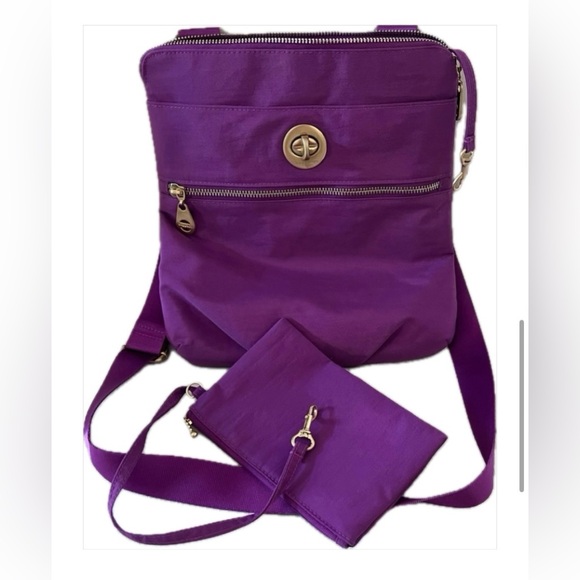 Baggallini Handbags - BAGGALLINI Crossbody 2 Pc Set NWT Vibrant Purple Gold Hardware Turn Lock Zipper